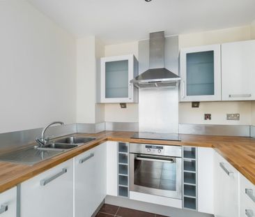 1 bedroom flat to rent - Photo 4