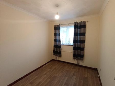 3 bedroom bungalow to rent - Photo 4