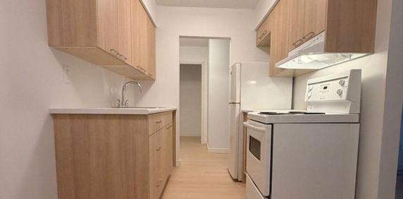 Fairview Court - Photo 2