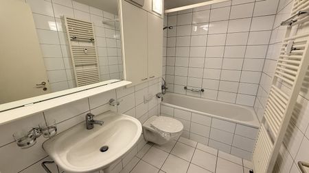 Gemütliche Seitenstrasse im St. Johann - Foto 2