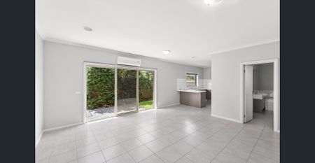 Stylish & Contemporary Living in a Prime Location - Photo 5