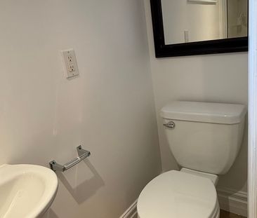 For Lease - 5 East Haven Drive Unit# Bsmt, Toronto, Ontario - Photo 5