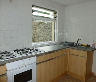 5 Bed - 2 Bath - Student house - Plymouth - Photo 4