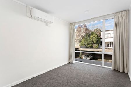 Unit 6/5 Northampton Place, - Photo 5