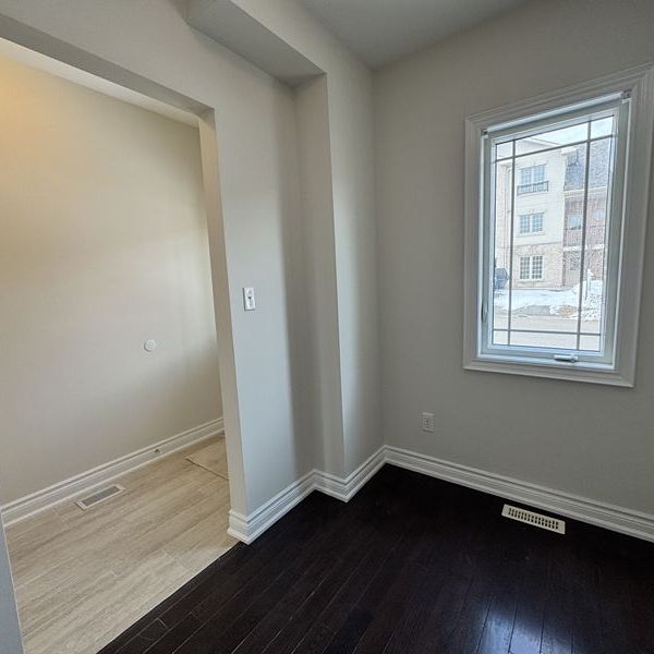 For Lease - 175 Stanley Street Unit# 55, Barrie, Ontario - Photo 1