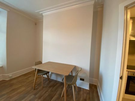 1 Bed Flat, Linksfield Road, AB24 - Photo 2