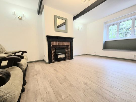 Brackenbed Lane, Halifax - Photo 1