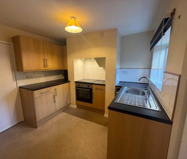 2 bedroom house to rent School Lane, Lostock Gralam, Northwich, CW9 - Photo 2