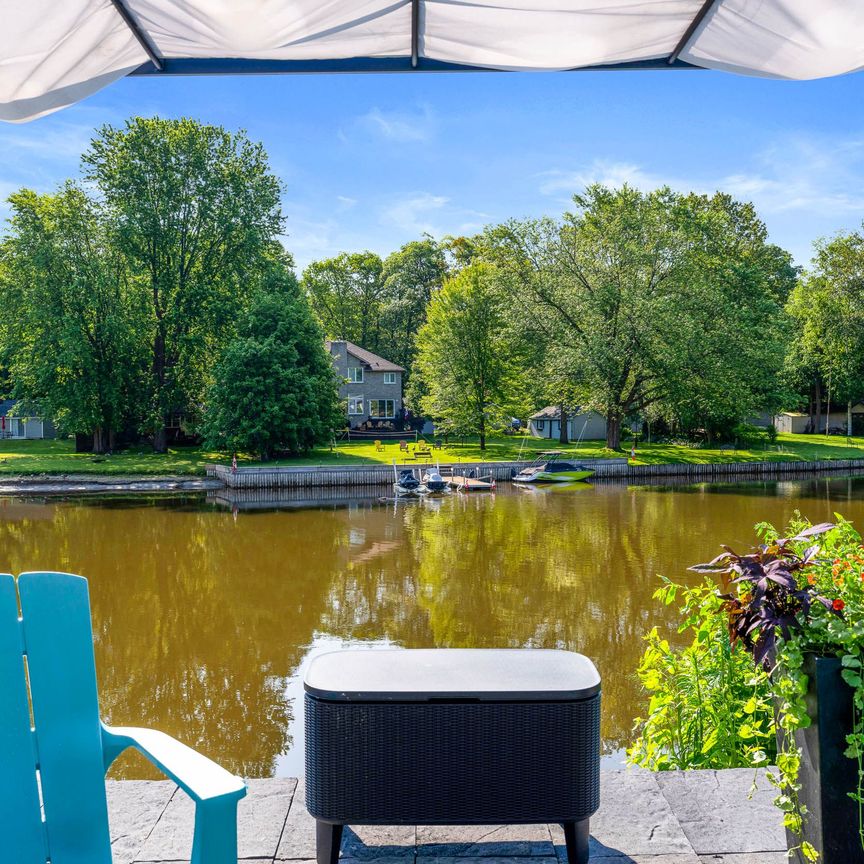 For Lease - 27 Sunnidale Road, Wasaga Beach, Ontario - Photo 1