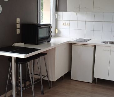 Location Appartement 1 pièce SAUMUR 49400 - Photo 4