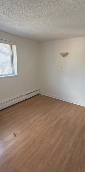 1 CH - 1 SDB - Québec - $849 /mo - Photo 1