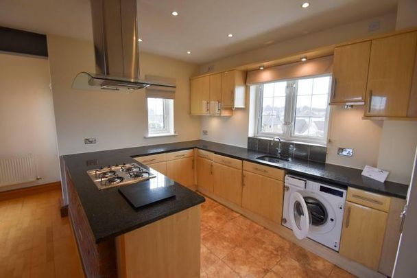 2 bedroom apartment to rent - Photo 1