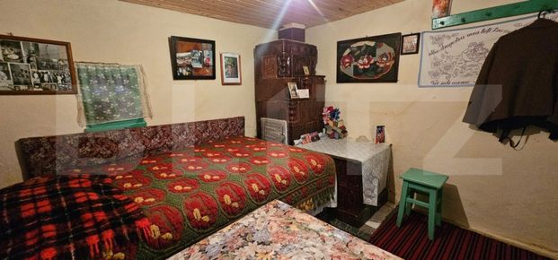 Casa rustica de vacanta (62mp) in sat Magura cu 1000mp teren - Fotografie 1