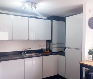 2 bedroom apartment to rent - Photo 5