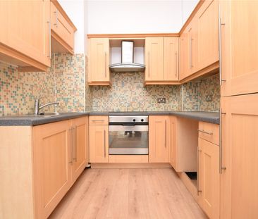 Austin House, 19 Albert Street, Morley, Leeds, LS27 8WP - Photo 2