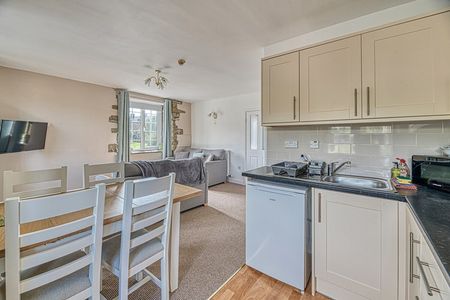 Langcliffe Road - Photo 4