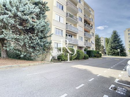 T3 de 75,06 m² avec balcon et parking, - Photo 4
