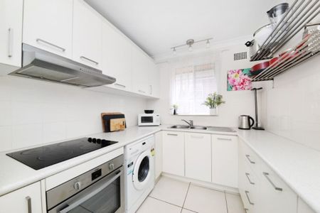 Magic Sunsets from Top Floor Apartment, Fabulous Location - Photo 4