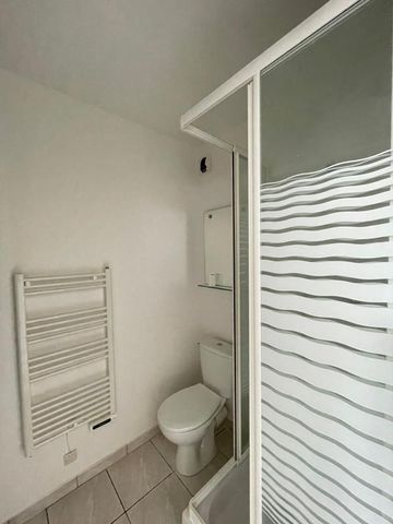 Location Appartement 2 pièces Meublé 39m² STE GENEVIEVE DES BOIS 91700 - Photo 5