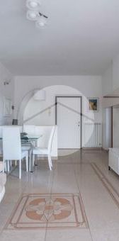 Trilocale in affitto - Photo 1