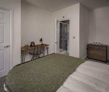 1 bedroom in a house share to rent - Photo 5