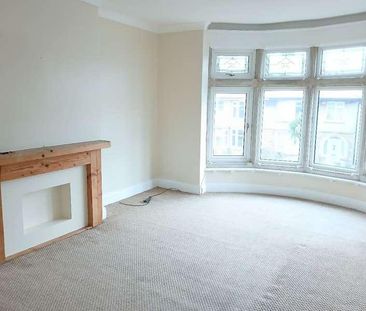 First Floor Flat, Victoria Parade, Morecambe, LA4 - Photo 2