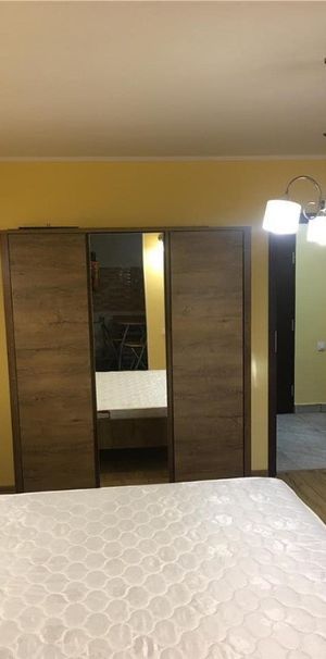 Garsoniera situata pe Calea Vacaresti - Photo 1