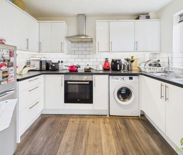 2 Bedroom - Photo 1