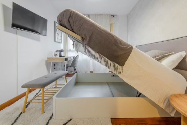 Calle del Vizconde de los Asilos, Madrid, Community of Madrid 28027 - Photo 1