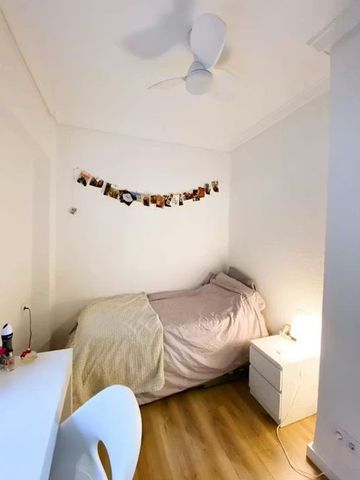 Carrer de Sant Ramon, Valencia, Valencian Community 46003 - Photo 5