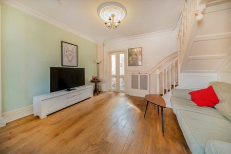 Wrexham Road, Bow, E3 - Photo 2