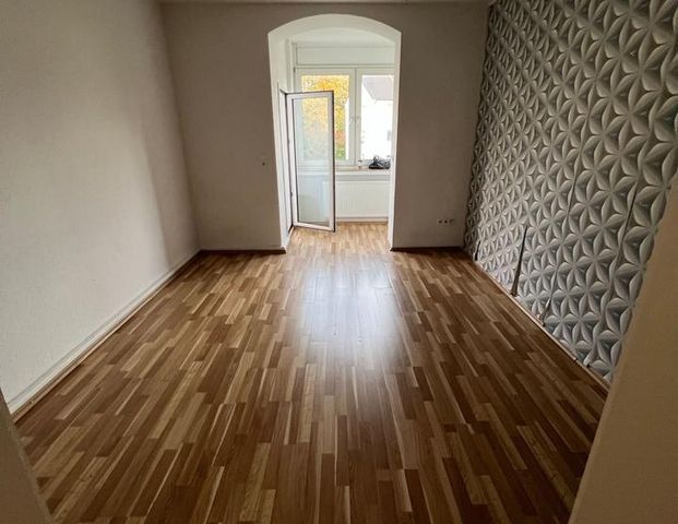 Helle 2-Zimmer-Wohnung in Mönchengladbach mit Balkon - Foto 1