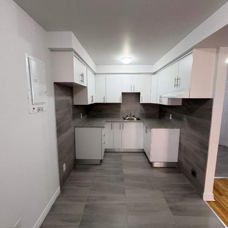 1 CH - 1 SDB - Laval - $1,100 /mo - Photo 4