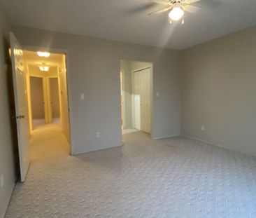 6654 Everest Drive – Upper - Photo 6