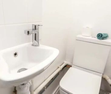 Silver Room-2627 - Photo 5