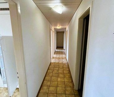 Helle 4.5 Zi. Wohnung zu vermieten - Photo 2