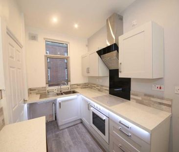 2 Bed Terraced House, East Park Place, LS9 - Photo 1