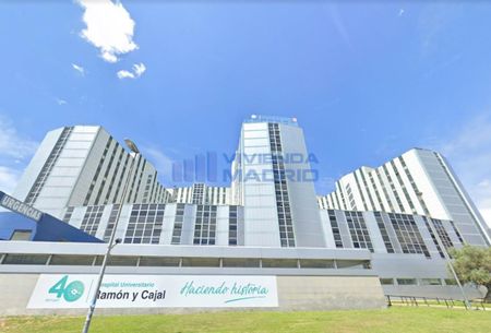 Piso de alquiler en Marcos de Orueta, Tres Olivos - Valverde - Photo 5