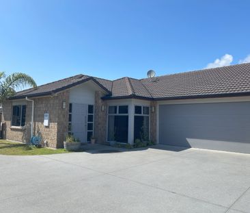 Townhouse in Papamoa - Papamoa - Photo 3