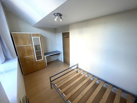 3 bedroom flat to rent - Photo 1