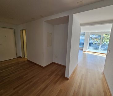 Grosszügige, helle und ruhige Wohnung im Zentrum Wädenswil - Foto 6