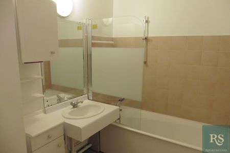 Location Appartement 2 pièces 50m² ANTONY 92160 - Photo 5