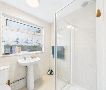 3 bedroom bungalow to rent - Photo 6