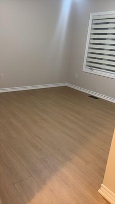 For Lease - 8 Daden Oaks Drive, Brampton, Ontario - Photo 1