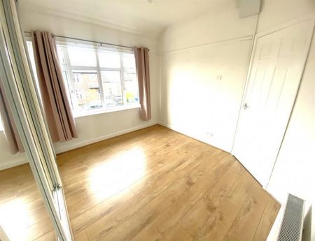 3 Bedroom Semi Detached Available Arranging tenancy - Photo 4