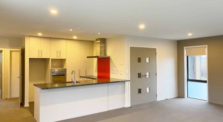WIGRAM - FIVE MONTH LEASE - 3 BEDROOMS, 2 BATHROOMS, 2 HEATPUMPS, DOUBLE GARAGE - Photo 4