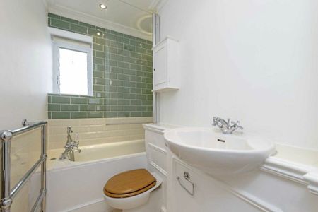 Lexham Gardens, Earls Court, W8 - Photo 4