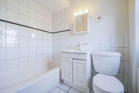 For Lease - 818A The Queensway N/A, Toronto, Ontario - Photo 5