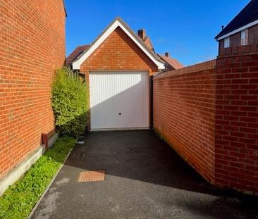 3 bedroom terraced house to rent - Photo 6