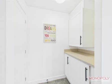 3 bedroom semi-detached house to rent - Photo 3